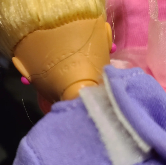 Lot of 5 Barbie  Dolls - Picture 13 of 16